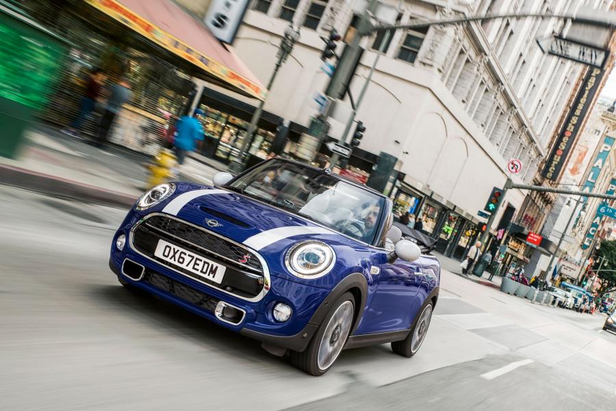  Mini Cooper S Cabrio (F57) 2018 года  (WW) (фото 150 из 222)